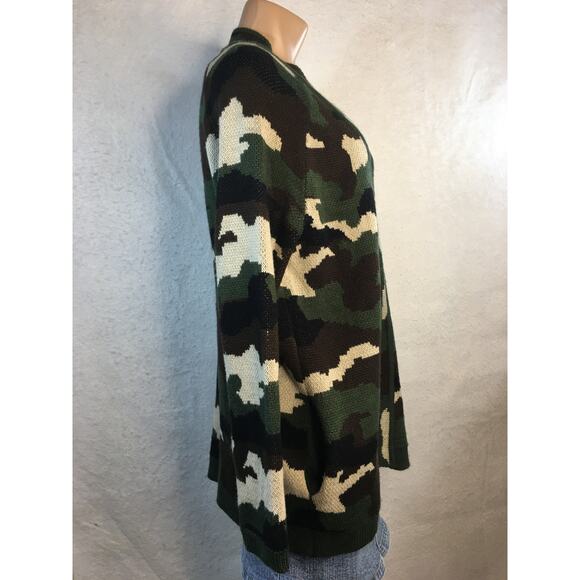 Material Girl Camo Cardigan Sweater Green Black Tan w/Pockets Women's Size Large - Picture 4 of 10